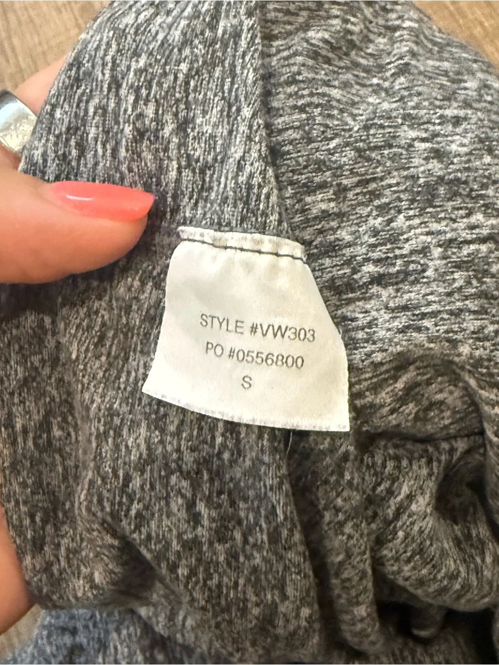 Vuori Heather Gray Women’s Jogger Sweatpants
